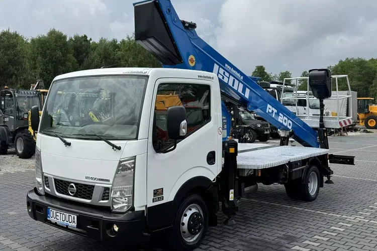 Nissan Cabstar zdjęcie 16