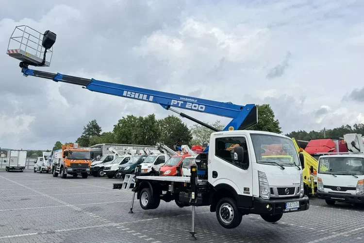 Nissan Cabstar zdjęcie 8