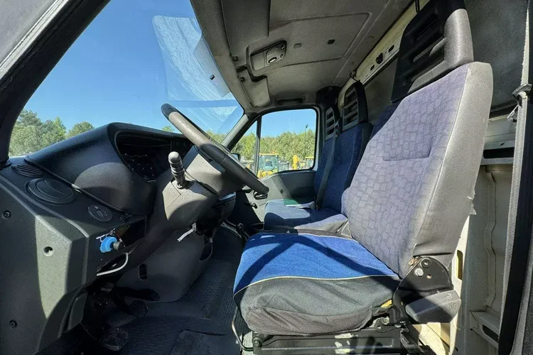Iveco Daily zdjęcie 21