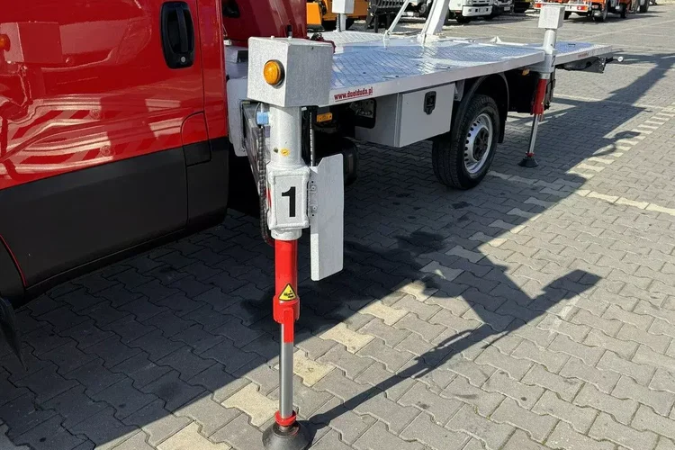Iveco Daily 35S12 zdjęcie 6