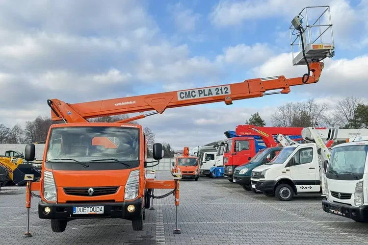 Renault Maxity zdjęcie 2