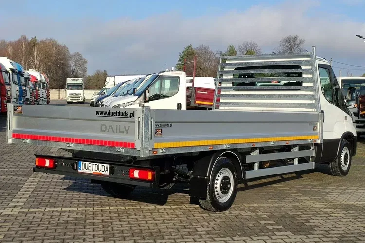 Iveco Daily 35S16 V zdjęcie 12