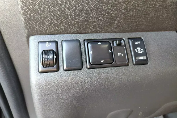 Nissan navara zdjęcie 19