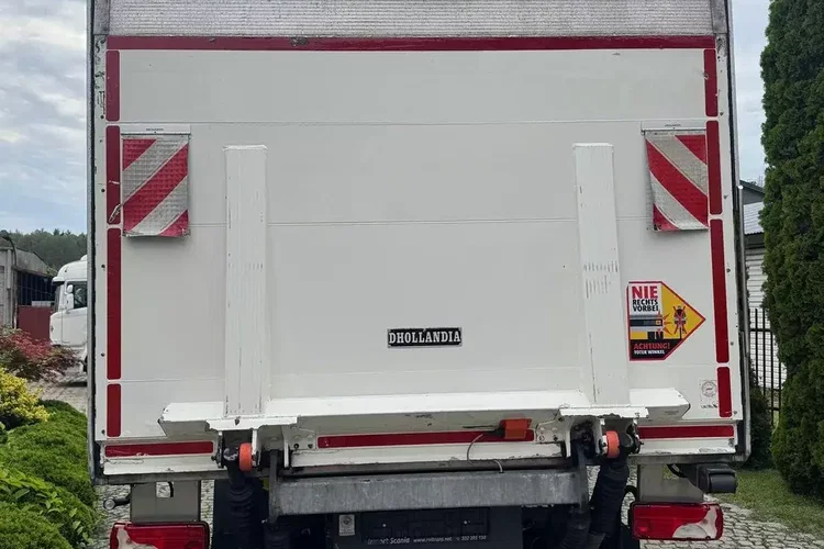 Scania P250 zdjęcie 6