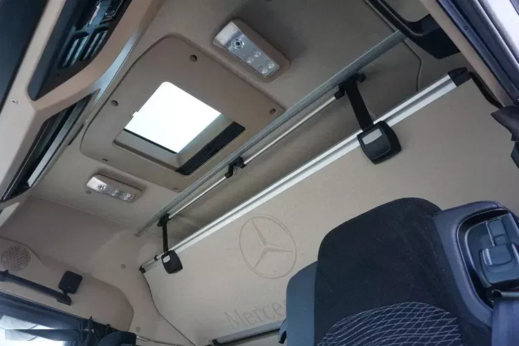 Mercedes ACTROS / 1833 / ACC / MP 5 / EURO 6 / ZESTAW PRZEJAZDOWY 120 M3 zdjęcie 16