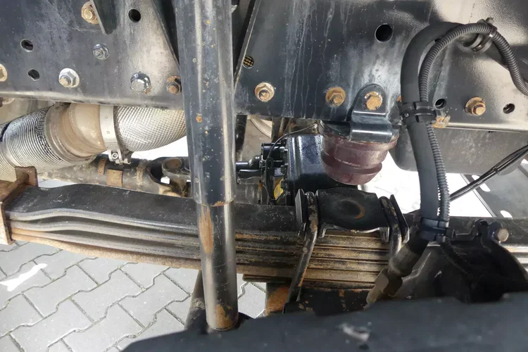 TGS 41.440 / 8x8 / WYWROTKA MEILLER / MANUAL / zdjęcie 59