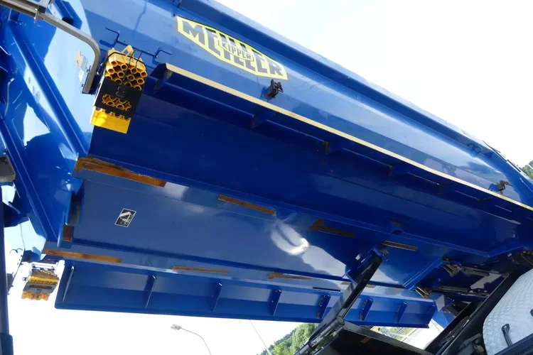 TGS 41.440 / 8x8 / WYWROTKA MEILLER / MANUAL / zdjęcie 39