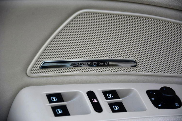 Skoda Superb Lift L&K 4x4 Skóry Bi-Xenon Ledy Duża Navi Kamera El.Fotele Webasto zdjęcie 33