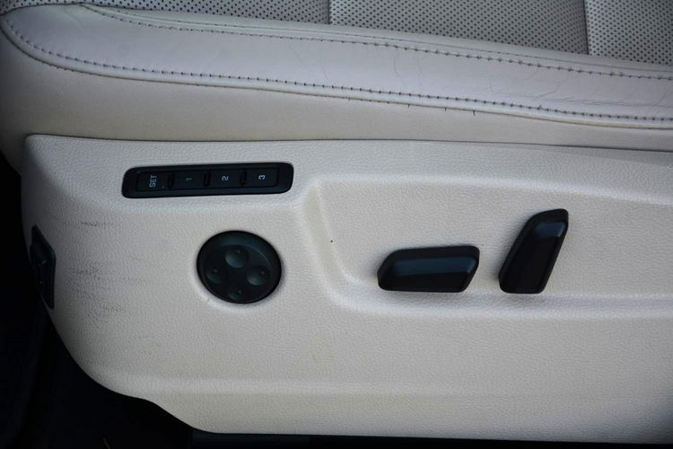 Skoda Superb Lift L&K 4x4 Skóry Bi-Xenon Ledy Duża Navi Kamera El.Fotele Webasto zdjęcie 34