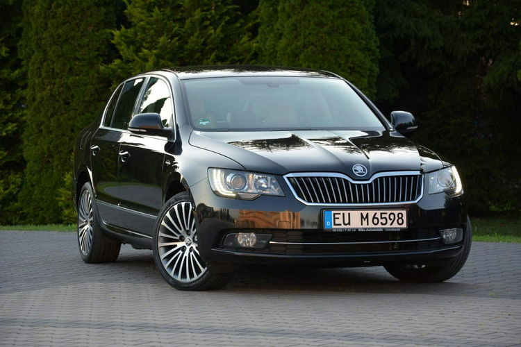 Skoda Superb Lift L&K 4x4 Skóry Bi-Xenon Ledy Duża Navi Kamera El.Fotele Webasto zdjęcie 9