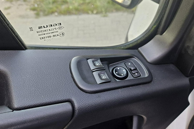 Opel Movano L4 maxi extra long Pack klim zdjęcie 23