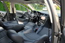 Volkswagen Golf 2.0TDI(150KM) Xenon Navi Panorama Masaże Skóry Chrom I Wł Alu17"ASO VW zdjęcie 24