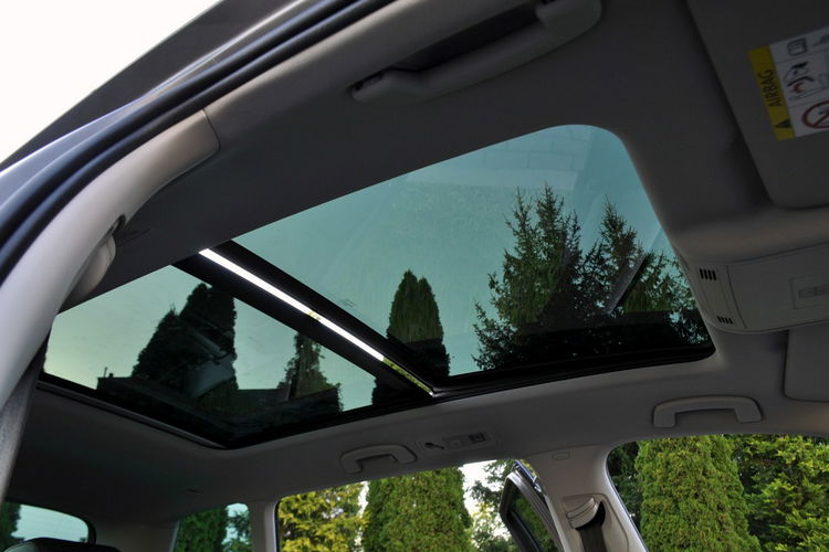 Volkswagen Golf 2.0TDI(150KM) Xenon Navi Panorama Masaże Skóry Chrom I Wł Alu17"ASO VW zdjęcie 31