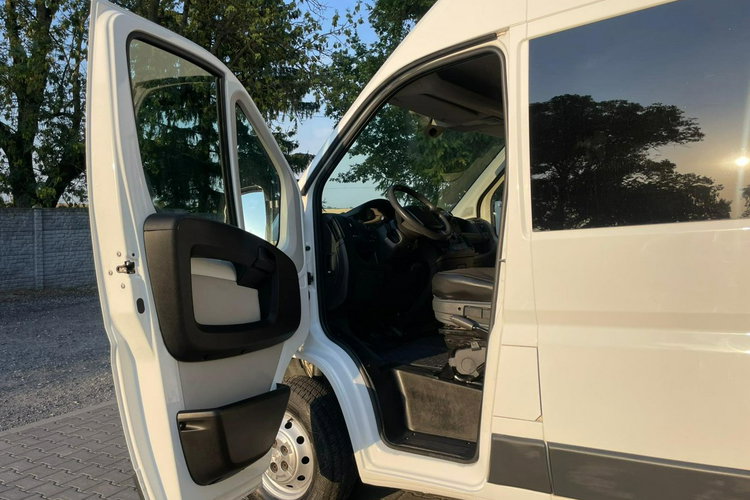 Peugeot Boxer 2017 2.0 130 KM 6 osobowy Brygadówka Salon PL 1 właściciel Serwis zdjęcie 7