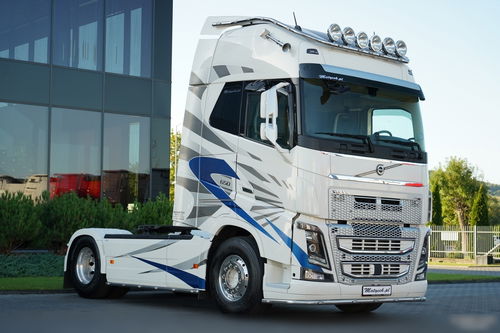 Volvo FH 16 / 650 / KLIMATYZACJA POSTOJOWA / CAŁA NA PODUSZKACH / ALUFELGI / SKÓRY / SPROWADZONY / PO KONTRAKCIE SERWISOWYM