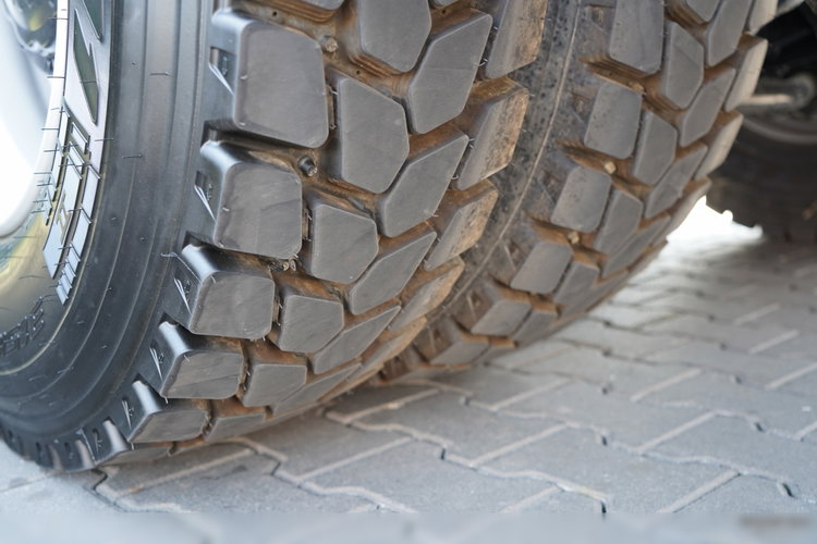 MAN TGS 33.480 / 6X6 / WYWROTKA 3 STRONNA / BORDMATIC / KH KIPPER / AUTOMAT / FABRYCZNIE NOWY /  BOGATA OPCJA / 2025 zdjęcie 42