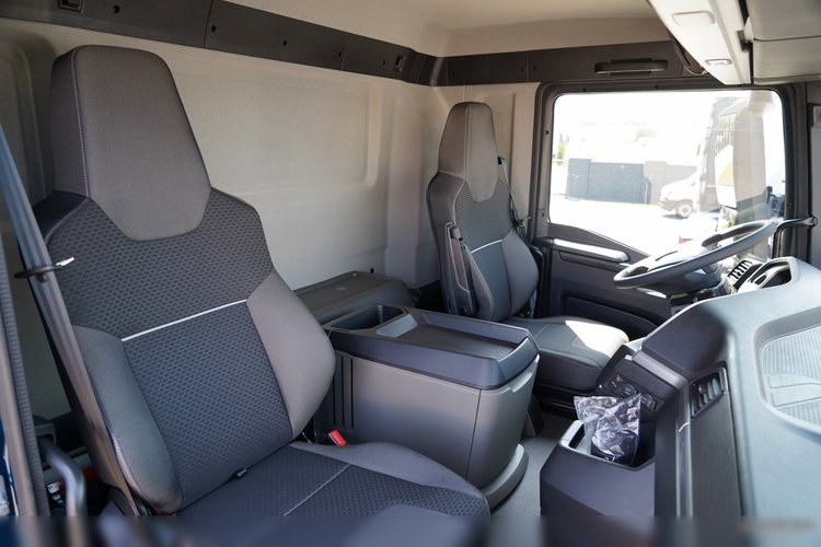 MAN TGS 33.480 / 6X6 / WYWROTKA 3 STRONNA / BORDMATIC / KH KIPPER / AUTOMAT / FABRYCZNIE NOWY /  BOGATA OPCJA / 2025 zdjęcie 57