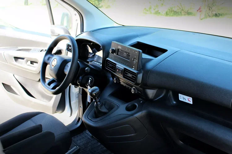 Fiat Doblo L2 Long 5 - osobowy zdjęcie 21