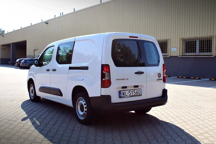 Fiat Doblo L2 Long 5 - osobowy zdjęcie 4