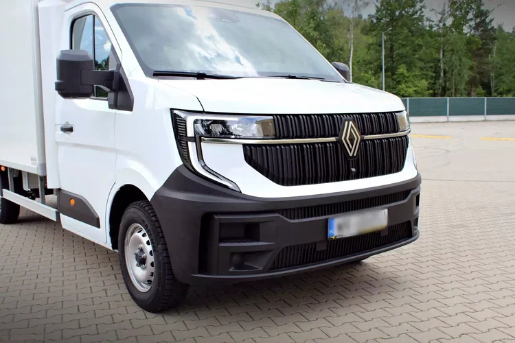 Renault Master kontener 9eup + winda BAR 750kg zdjęcie 14