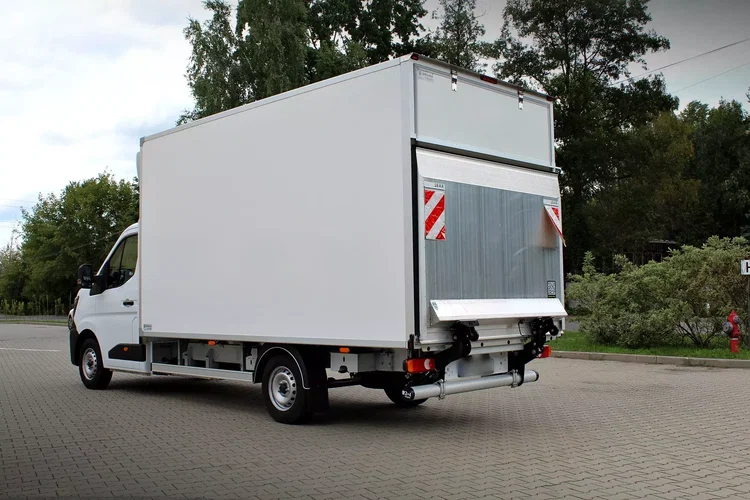 Renault Master kontener 9eup + winda BAR 750kg zdjęcie 7