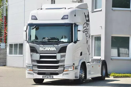Scania R450 PEŁNY ADR | NAWIGACJA | 2 ŁÓŻKA | 1.300 L | MIĘDZYOSIE