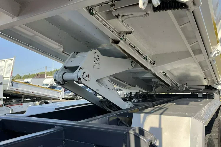 Renault Kerax 26.390 6x4 Mocny HDS FASSI F170 Sterowanie Radiowe zdjęcie 16