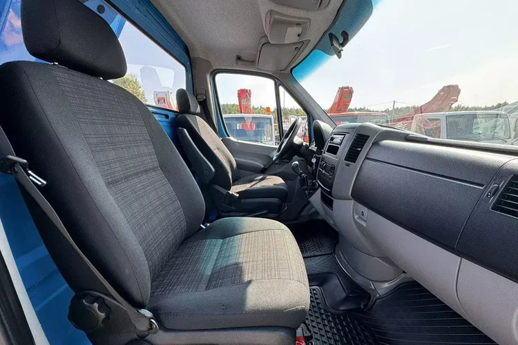 Mercedes Sprinter zdjęcie 32