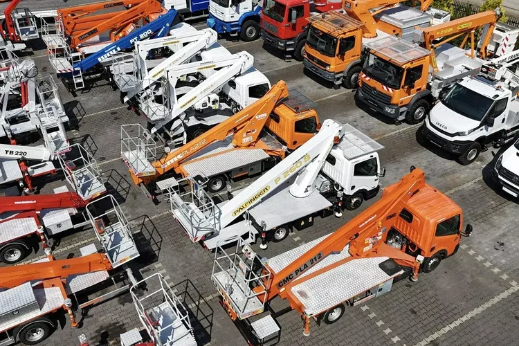 Nissan Zwyżka Podnośnik Koszowy 4X4 CABSTAR MAXITY SPRINTER zdjęcie 10