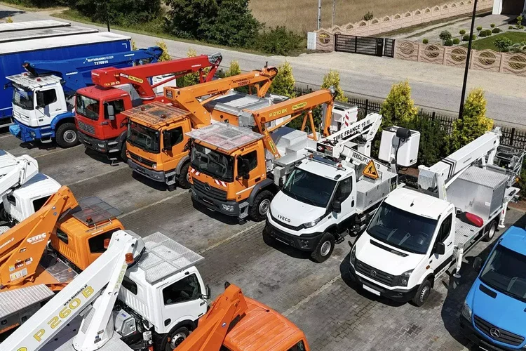 Nissan Zwyżka Podnośnik Koszowy 4X4 CABSTAR MAXITY SPRINTER zdjęcie 5