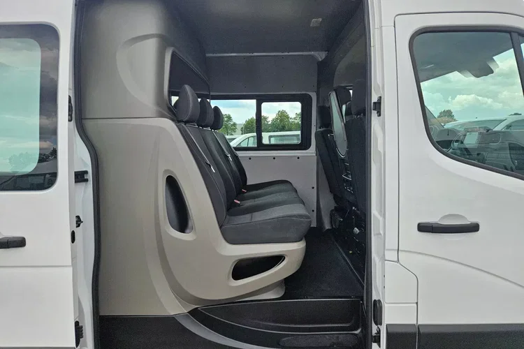 Renault Master L2H2 81999zł Netto Brygadówka 6 osób 2.3 dCi/150KM zdjęcie 36