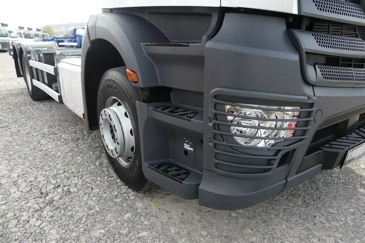 Mercedes ANTOS 2540 / 6x2 / HAKOWIEC 20t / EURO 6 / zdjęcie 22