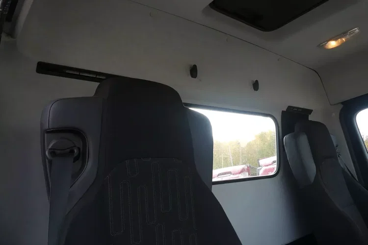 Mercedes ANTOS 2540 / 6x2 / HAKOWIEC 20t / EURO 6 / zdjęcie 31