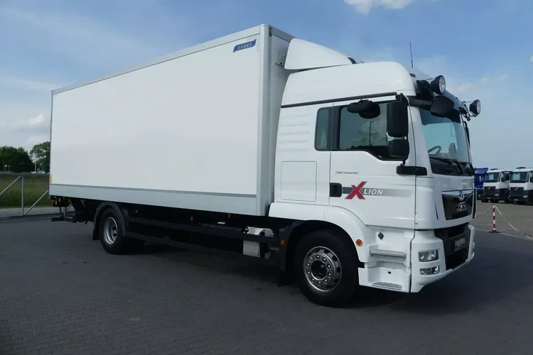 MAN TGM 18.290 / EURO 6 / KONTENER + WINDA / OTWIERANY BOK / zdjęcie 13