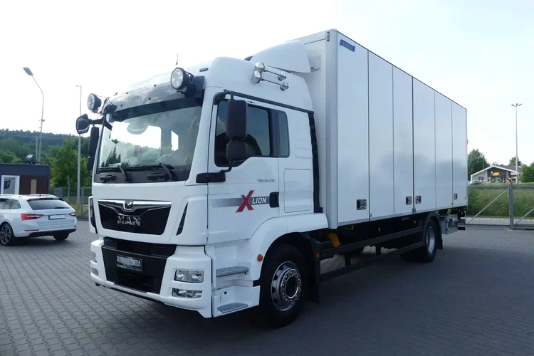 MAN TGM 18.290 / EURO 6 / KONTENER + WINDA / OTWIERANY BOK / zdjęcie 6
