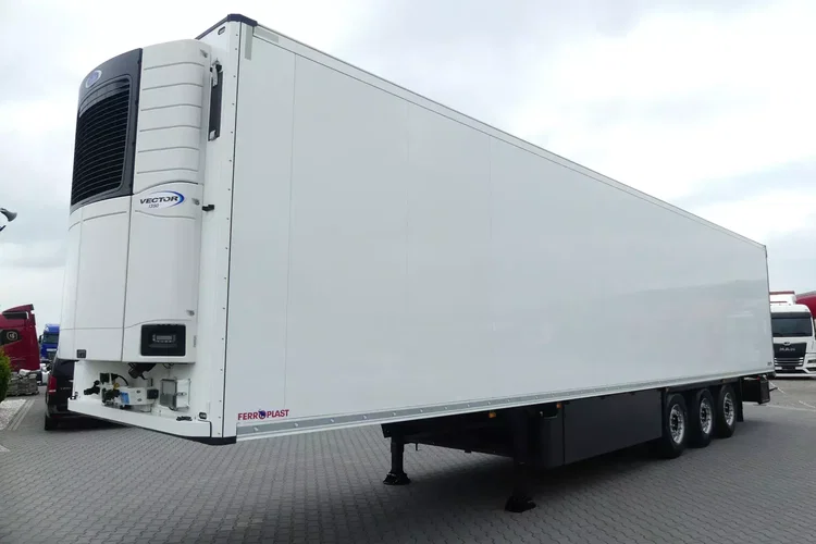 Schmitz Cargobull CHŁODNIA / DOPPELSTOCK / 6900 mth / IDEALNY STAN / zdjęcie 3