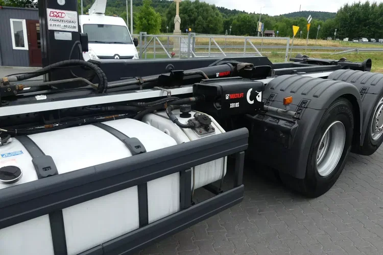 Scania R 490 / 6x2 / HAKOWIEC / HIAB MULTILIFT / RETARDER / EURO 6 / zdjęcie 17