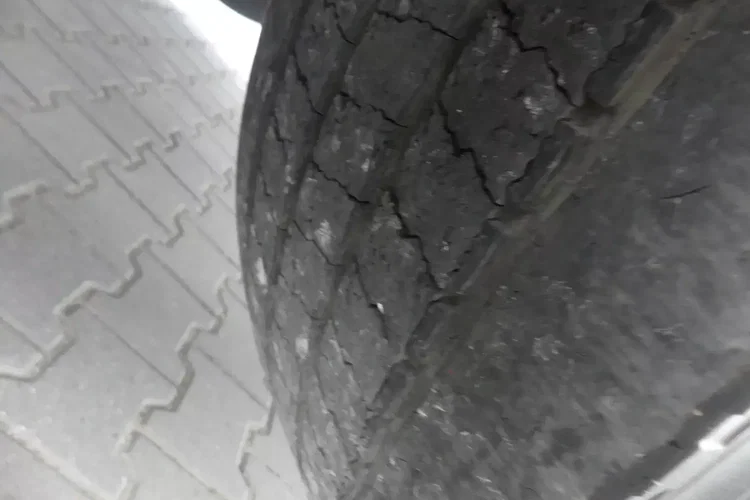 Scania R 490 / 6x2 / HAKOWIEC / HIAB MULTILIFT / RETARDER / EURO 6 / zdjęcie 22