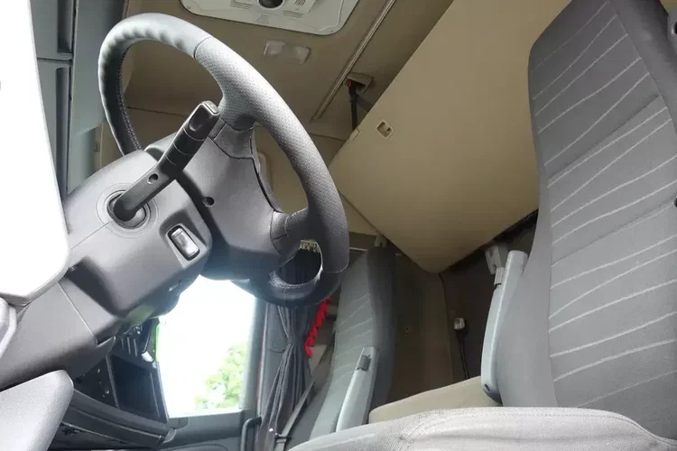 Scania R 490 / 6x2 / HAKOWIEC / HIAB MULTILIFT / RETARDER / EURO 6 / zdjęcie 24