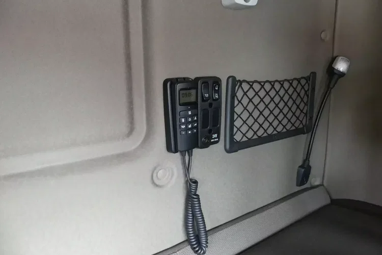 Scania R 490 / 6x2 / HAKOWIEC / HIAB MULTILIFT / RETARDER / EURO 6 / zdjęcie 28