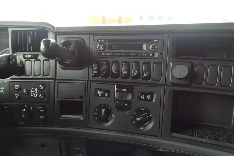 Scania R 490 / 6x2 / HAKOWIEC / HIAB MULTILIFT / RETARDER / EURO 6 / zdjęcie 35