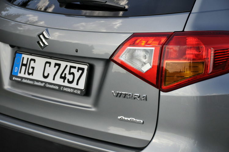 Suzuki Vitara 1.6i(120KM) 4x4 Radar Full Led Navi Kamera Panorama Skóry Alu17"FULL zdjęcie 16
