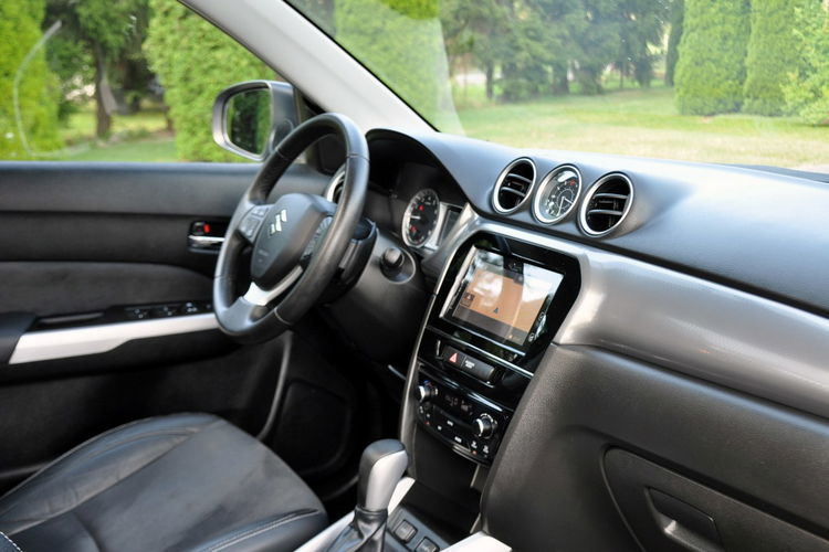 Suzuki Vitara 1.6i(120KM) 4x4 Radar Full Led Navi Kamera Panorama Skóry Alu17"FULL zdjęcie 18