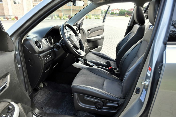 Suzuki Vitara 1.6i(120KM) 4x4 Radar Full Led Navi Kamera Panorama Skóry Alu17"FULL zdjęcie 21