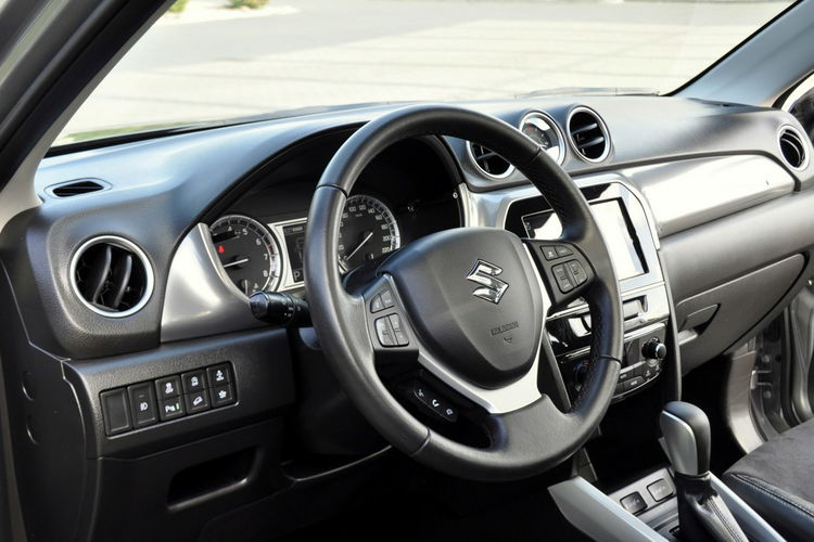 Suzuki Vitara 1.6i(120KM) 4x4 Radar Full Led Navi Kamera Panorama Skóry Alu17"FULL zdjęcie 22