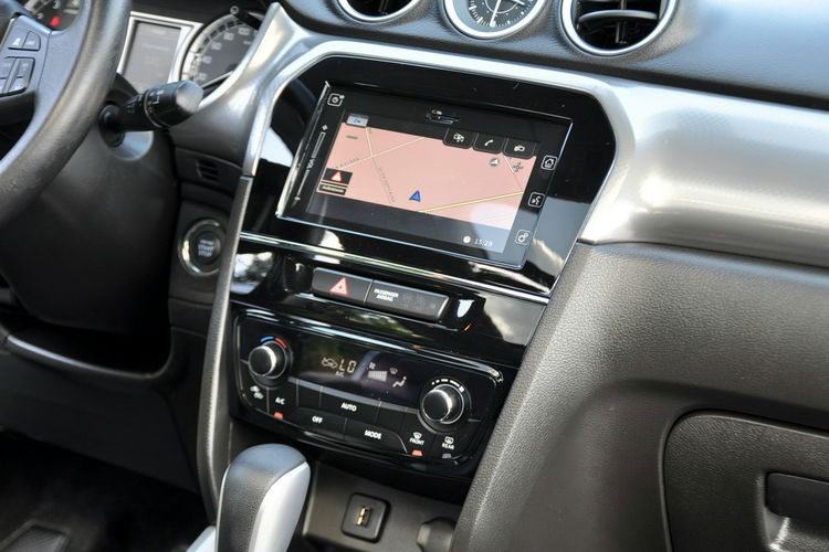 Suzuki Vitara 1.6i(120KM) 4x4 Radar Full Led Navi Kamera Panorama Skóry Alu17"FULL zdjęcie 26