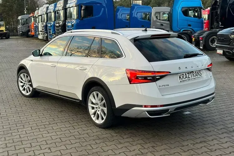 Skoda Superb zdjęcie 11