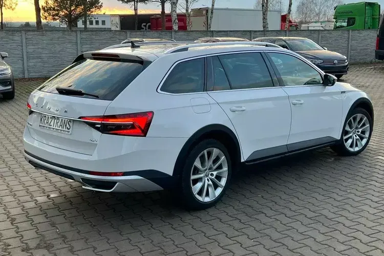 Skoda Superb zdjęcie 13