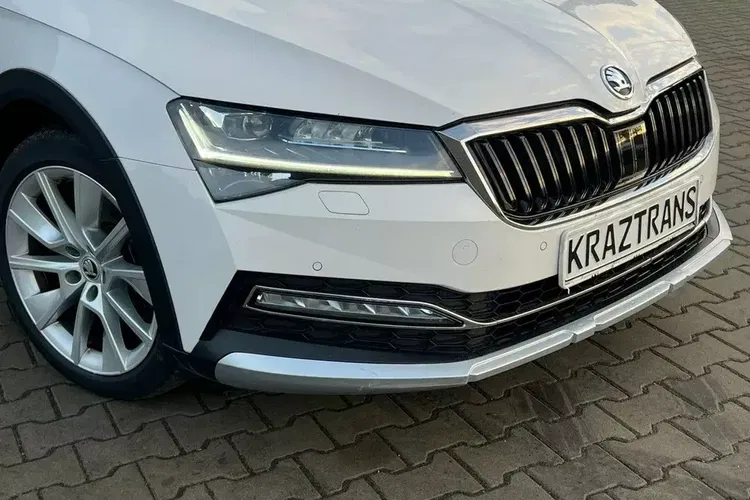 Skoda Superb zdjęcie 14
