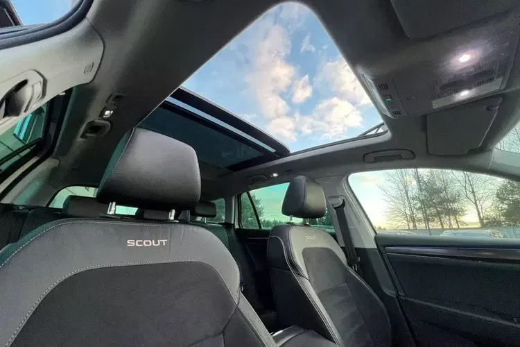 Skoda Superb zdjęcie 23